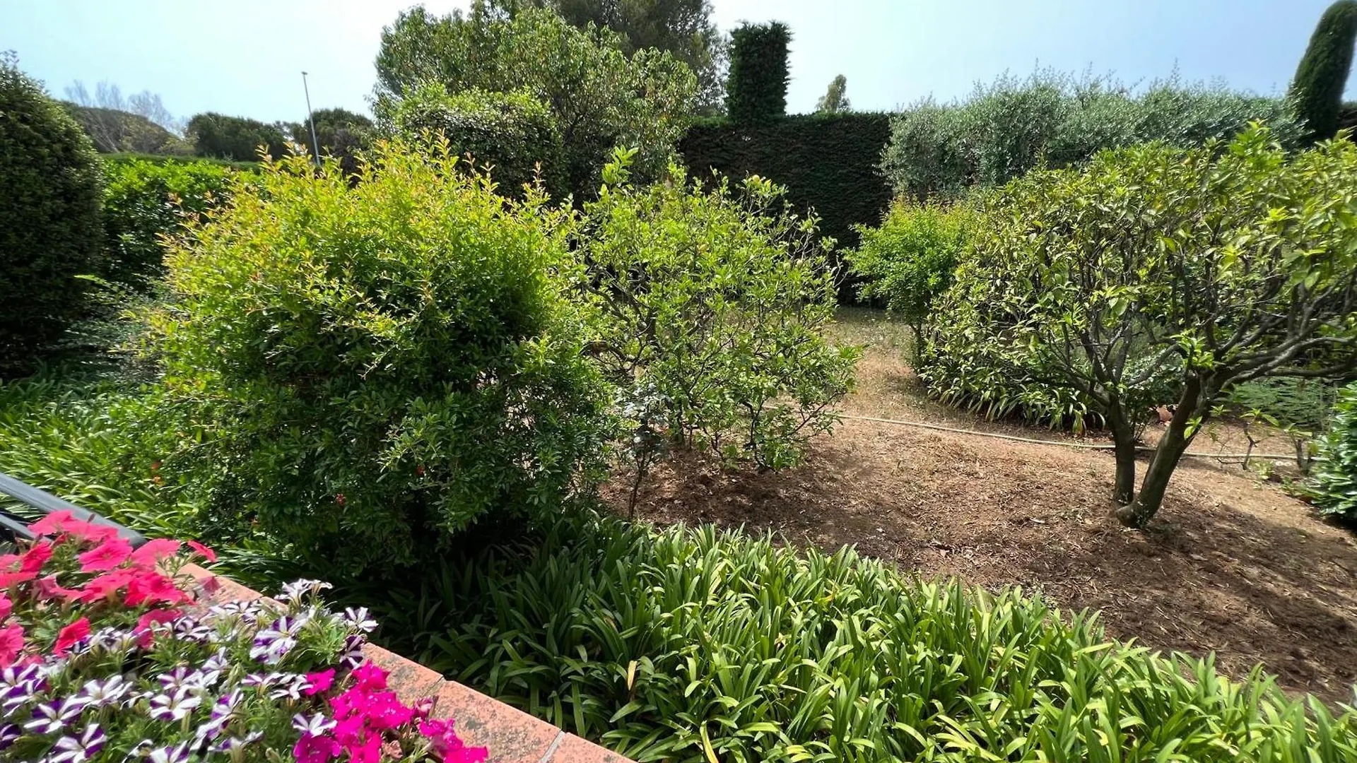 Antibes - Villa 4 People - Parking